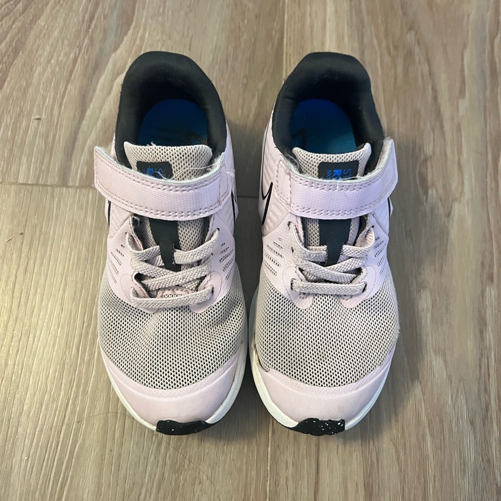 Nike Kids Light Pink and Gray Sneakers